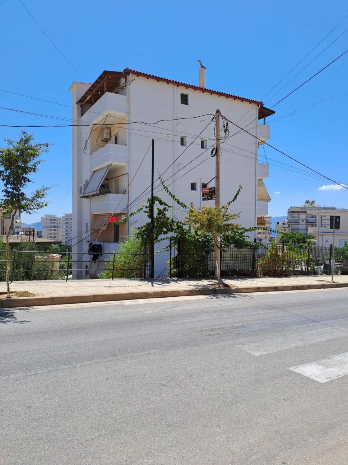 Achilles Apartments Sarande Bagian luar foto