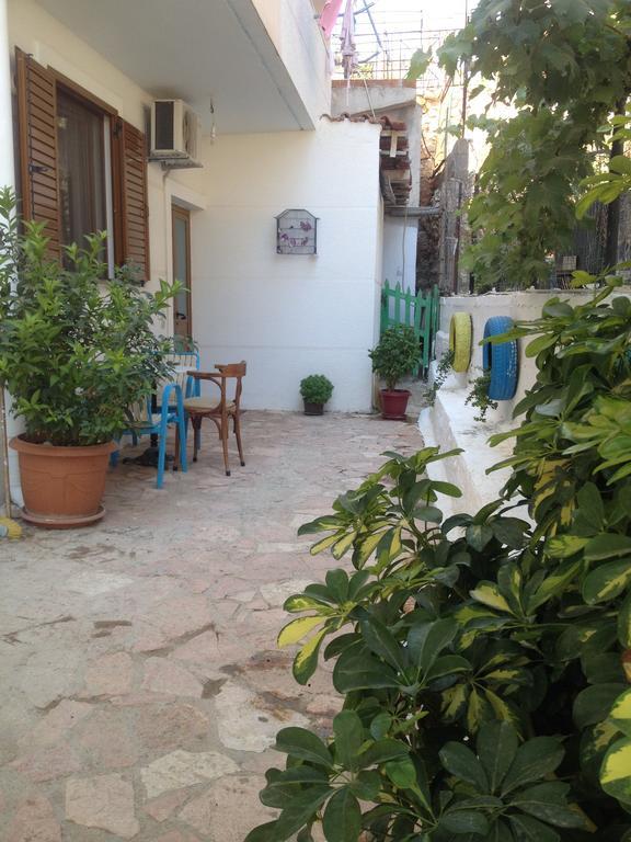 Achilles Apartments Sarande Bagian luar foto
